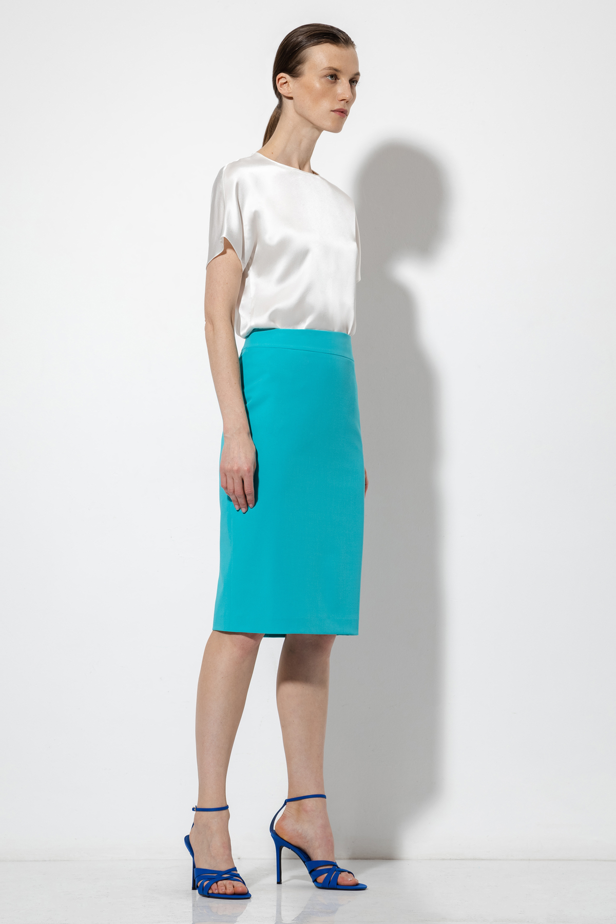 Юбка-карандаш VASSA&Co, пол female, цвет голубой, фото №2