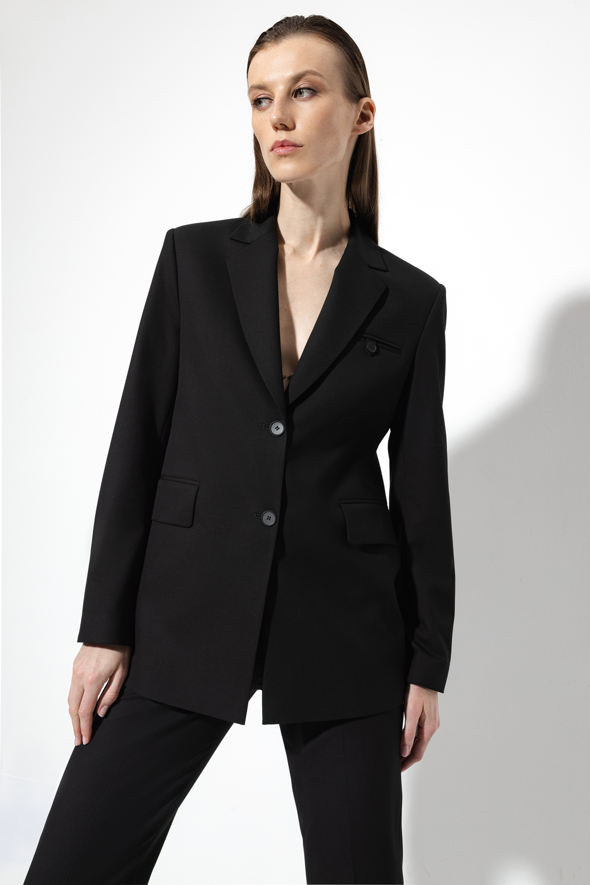 Жакет VASSA&Co, пол женский, цвет черный