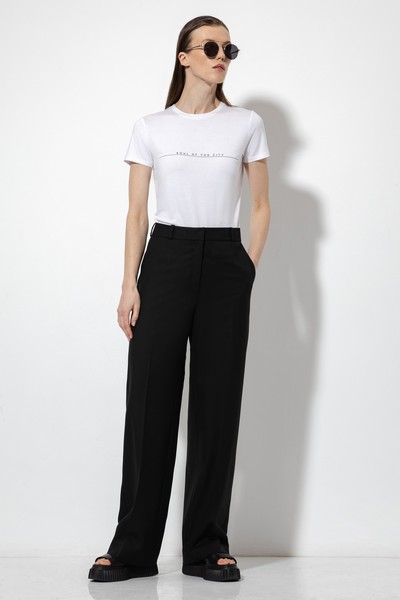 Широкие брюки VASSA&Co, пол женский, цвет черный, фото №3