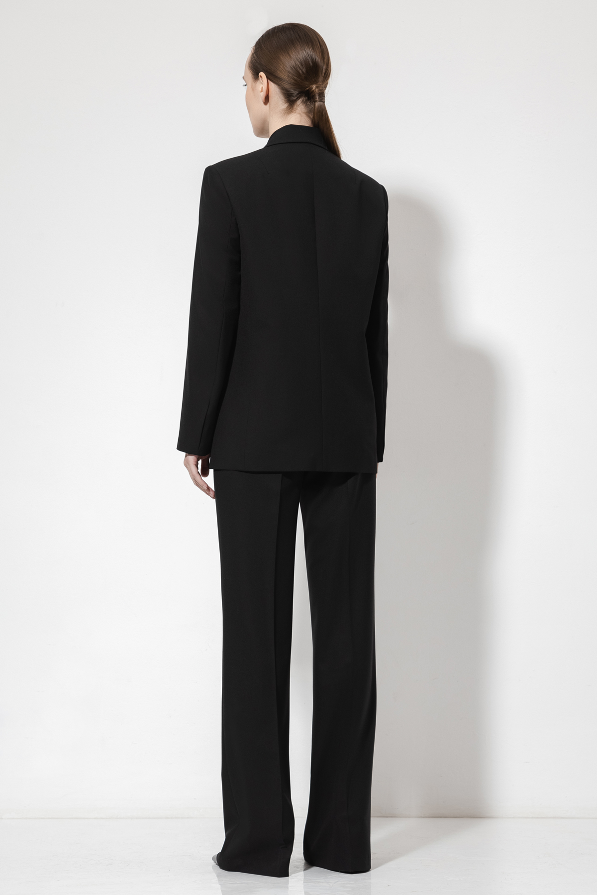 Двубортный жакет VASSA&Co, пол женский, цвет черный