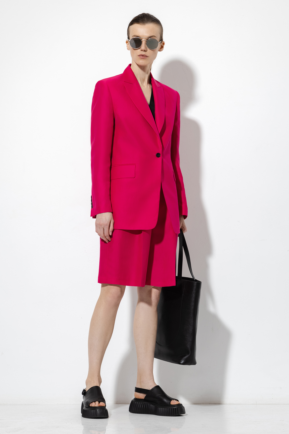 Шорты-бермуды VASSA&Co, пол женский, цвет розовый