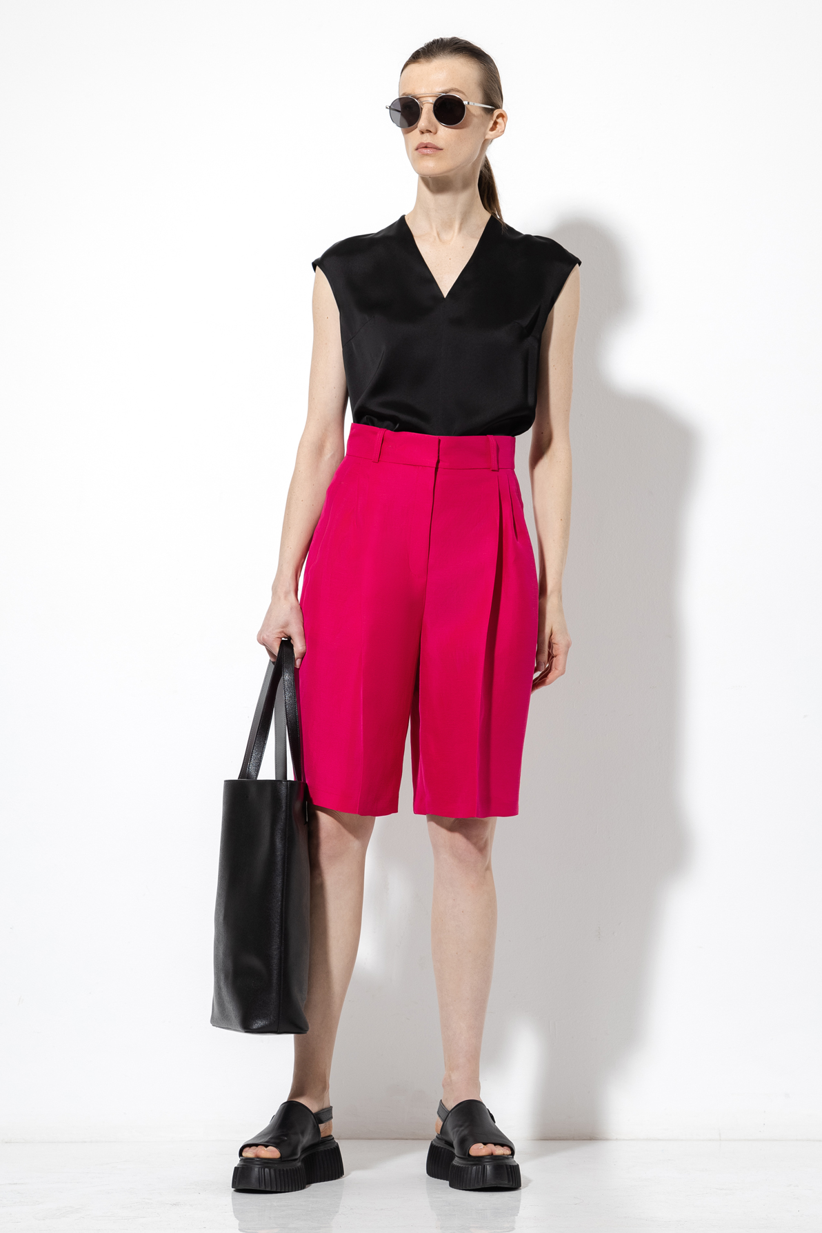 Шорты-бермуды VASSA&Co, пол женский, цвет розовый