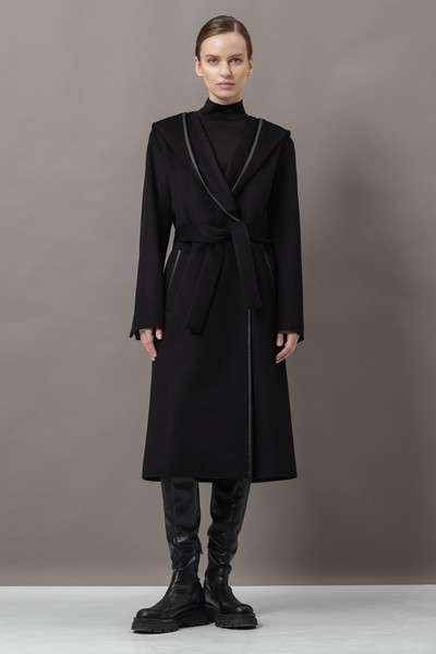 Пальто с капюшоном VASSA&Co, пол женский, цвет черный, фото №2