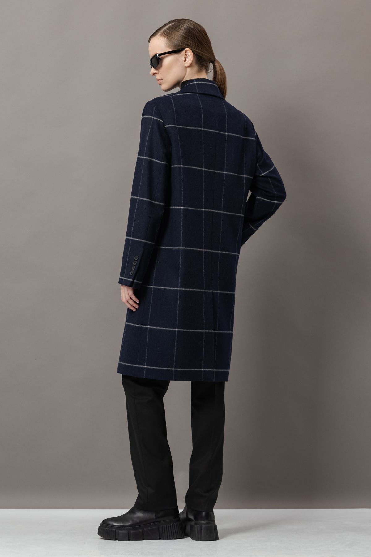 Пальто прямого кроя VASSA&Co, пол женский, цвет синий