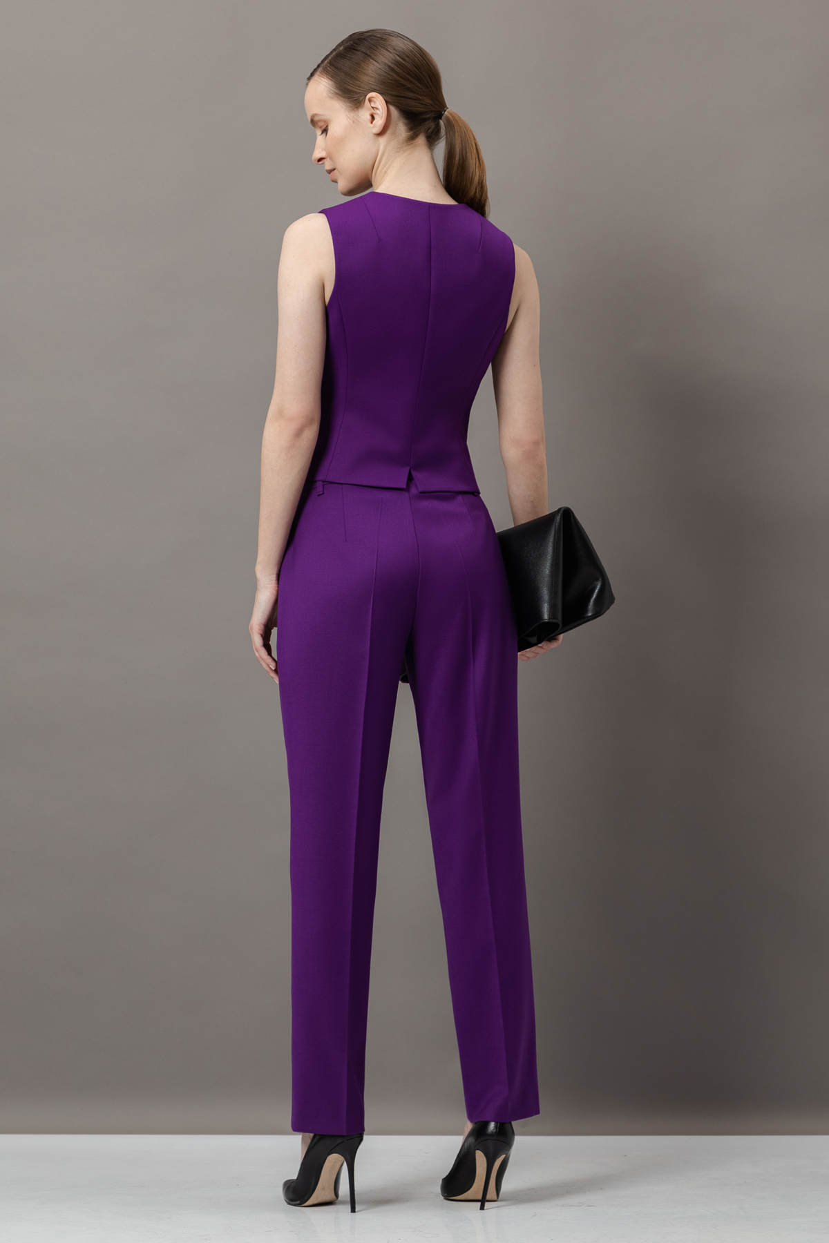 Жилет VASSA&Co, пол женский, цвет фиолетовый