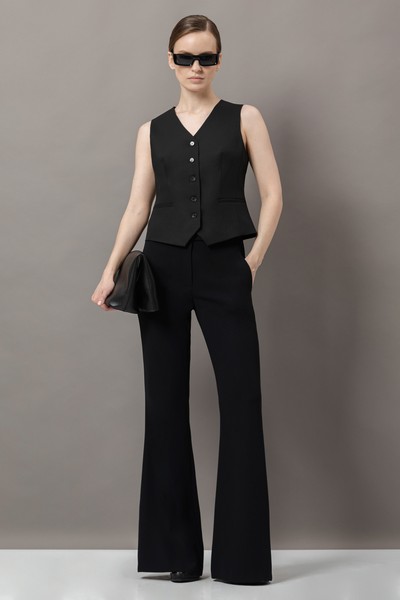 Жилет приталенного кроя VASSA&Co, пол женский, цвет черный, фото №3