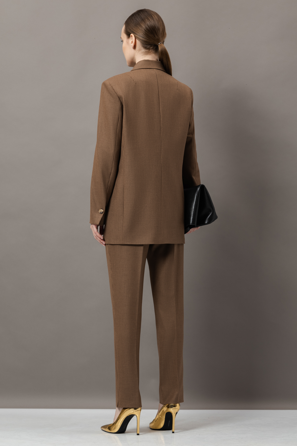 Жакет VASSA&Co, пол женский, цвет коричневый