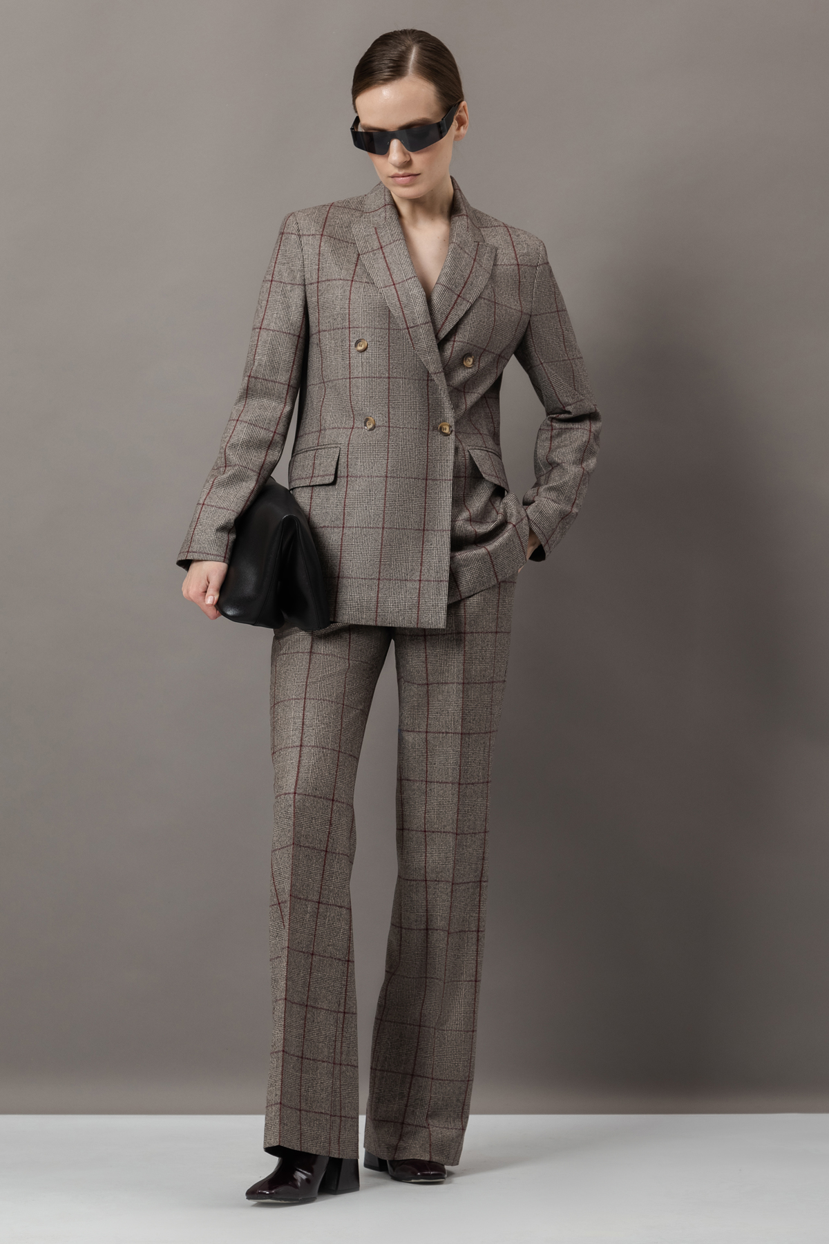 Брюки из шерсти VASSA&Co, пол женский, цвет серый