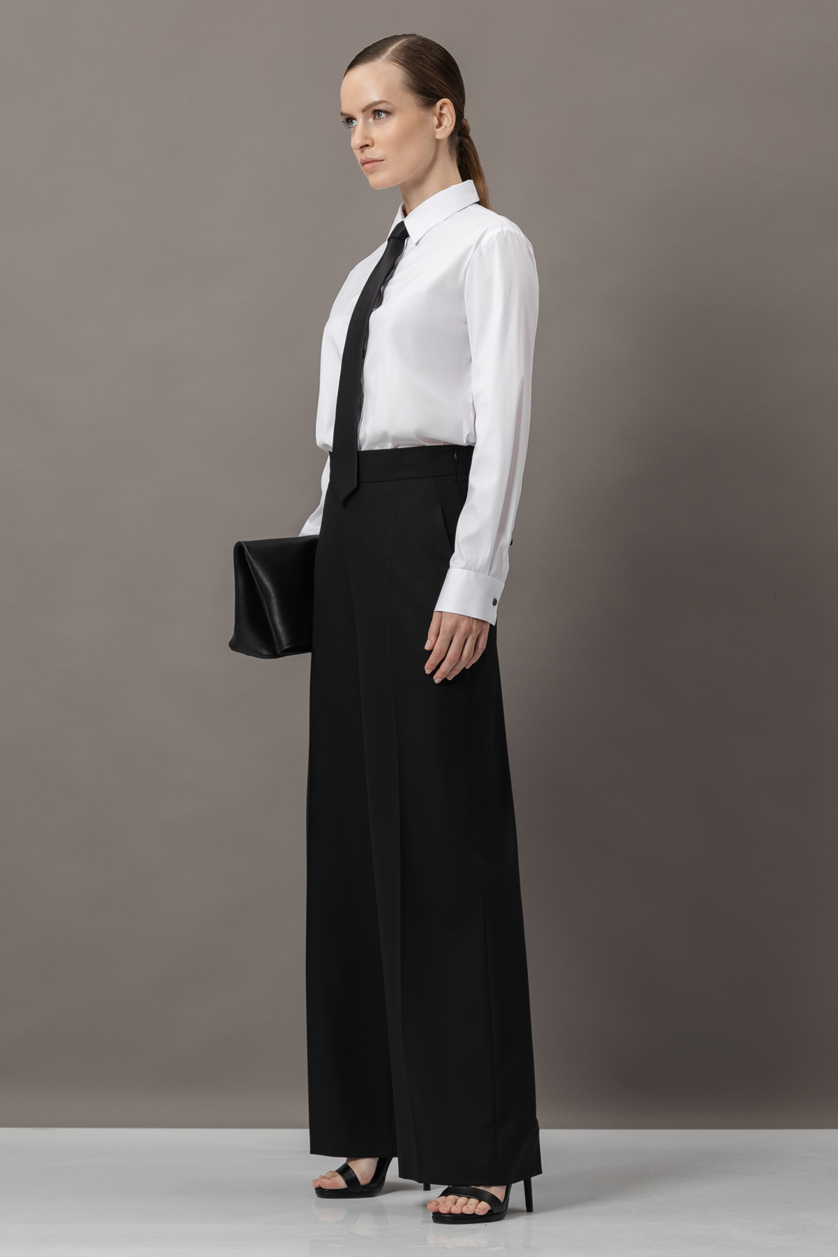 Trousers VASSA&Co, пол female, цвет Black