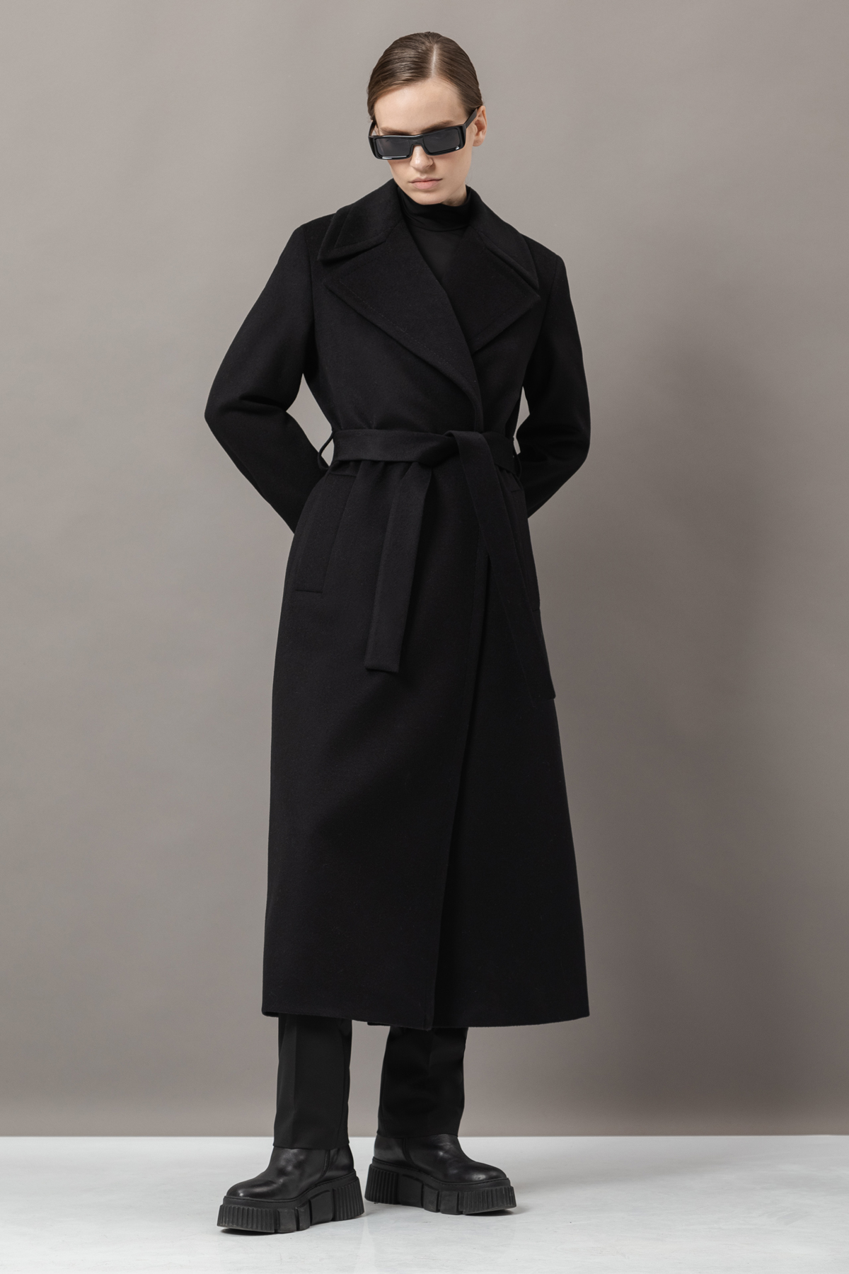 Пальто-халат VASSA&Co, пол female, цвет black