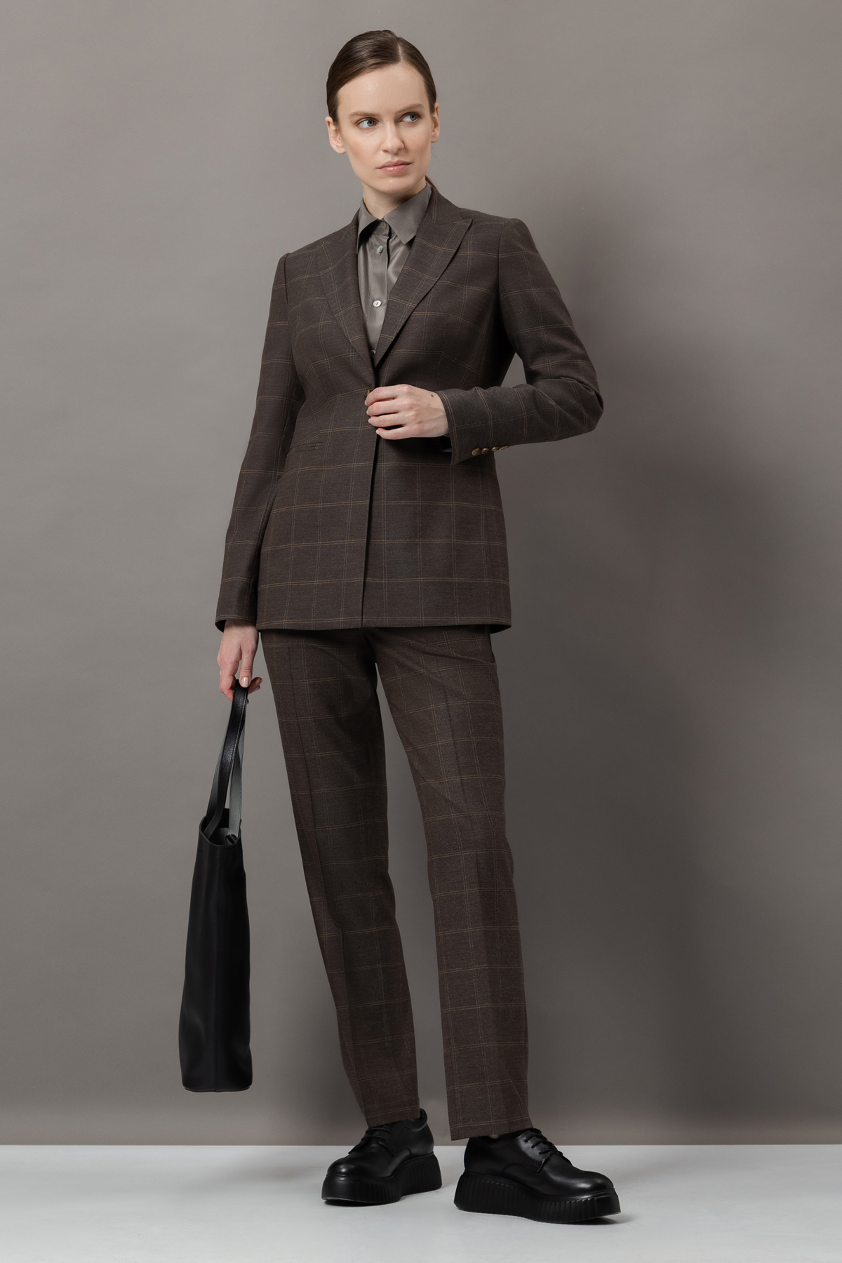 Однобортный жакет VASSA&Co, пол женский, цвет коричневый