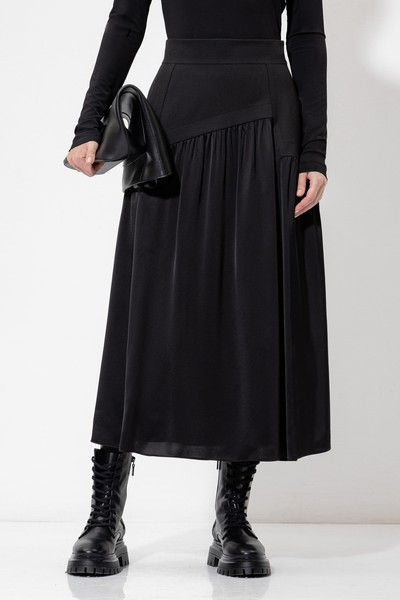 Юбка с асимметричной деталью VASSA&Co, пол женский, цвет черный, фото №2