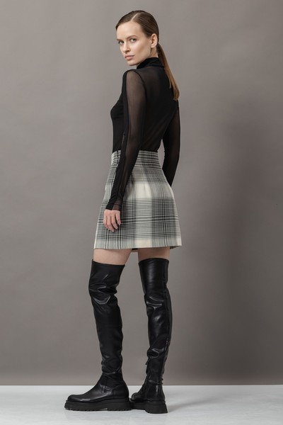 Юбка в крупную клетку VASSA&Co, пол женский, цвет черный, фото №5