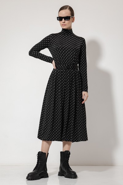 Платье-баллон с принтом VASSA&Co, пол женский, цвет черный, фото №3