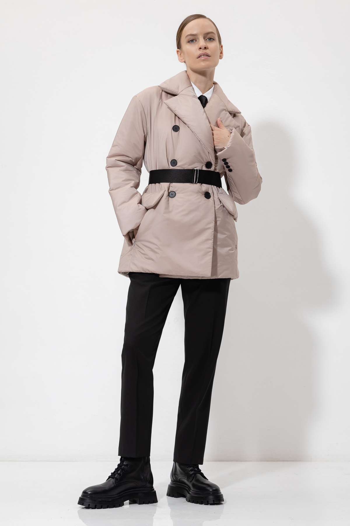 Jacket VASSA&Co, пол female, цвет бежевый