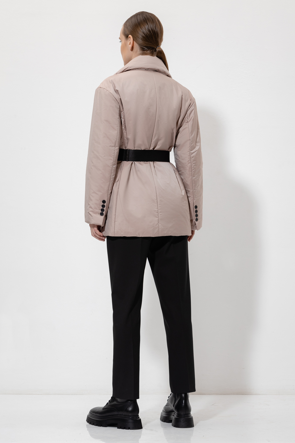 Jacket VASSA&Co, пол female, цвет бежевый