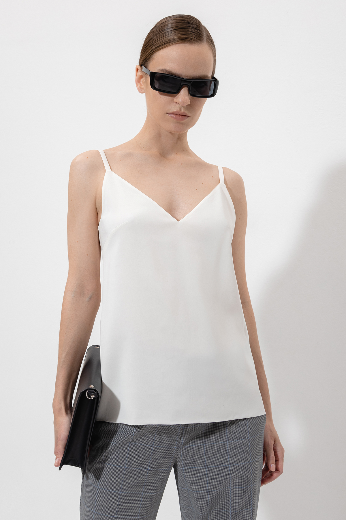 Blouse VASSA&Co, пол female, цвет white