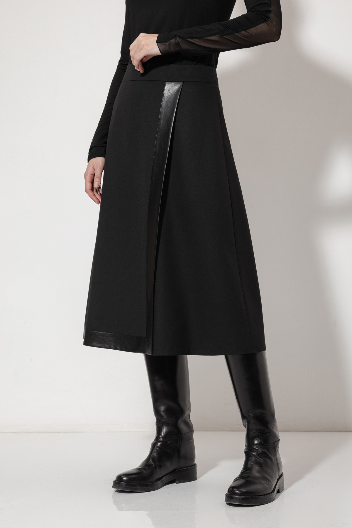 Юбка с имитацией запаха VASSA&Co, пол female, цвет black