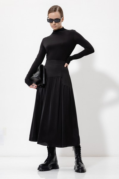 Юбка с асимметричной деталью VASSA&Co, пол женский, цвет черный, фото №4