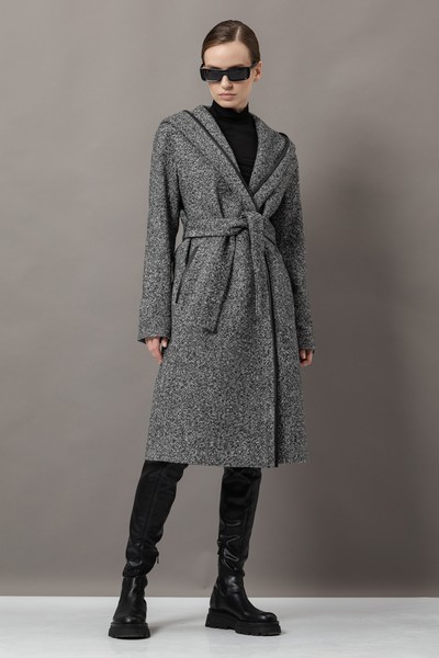 Пальто с капюшоном VASSA&Co, пол женский, цвет черный, фото №3