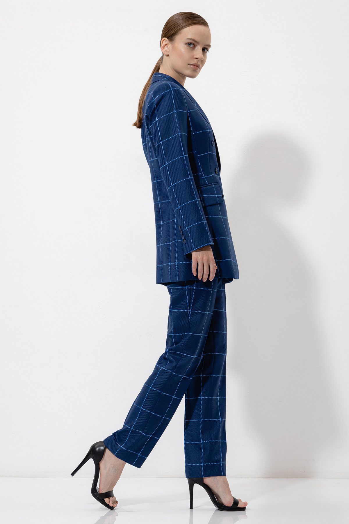Жакет в клетку VASSA&Co, пол женский, цвет синий