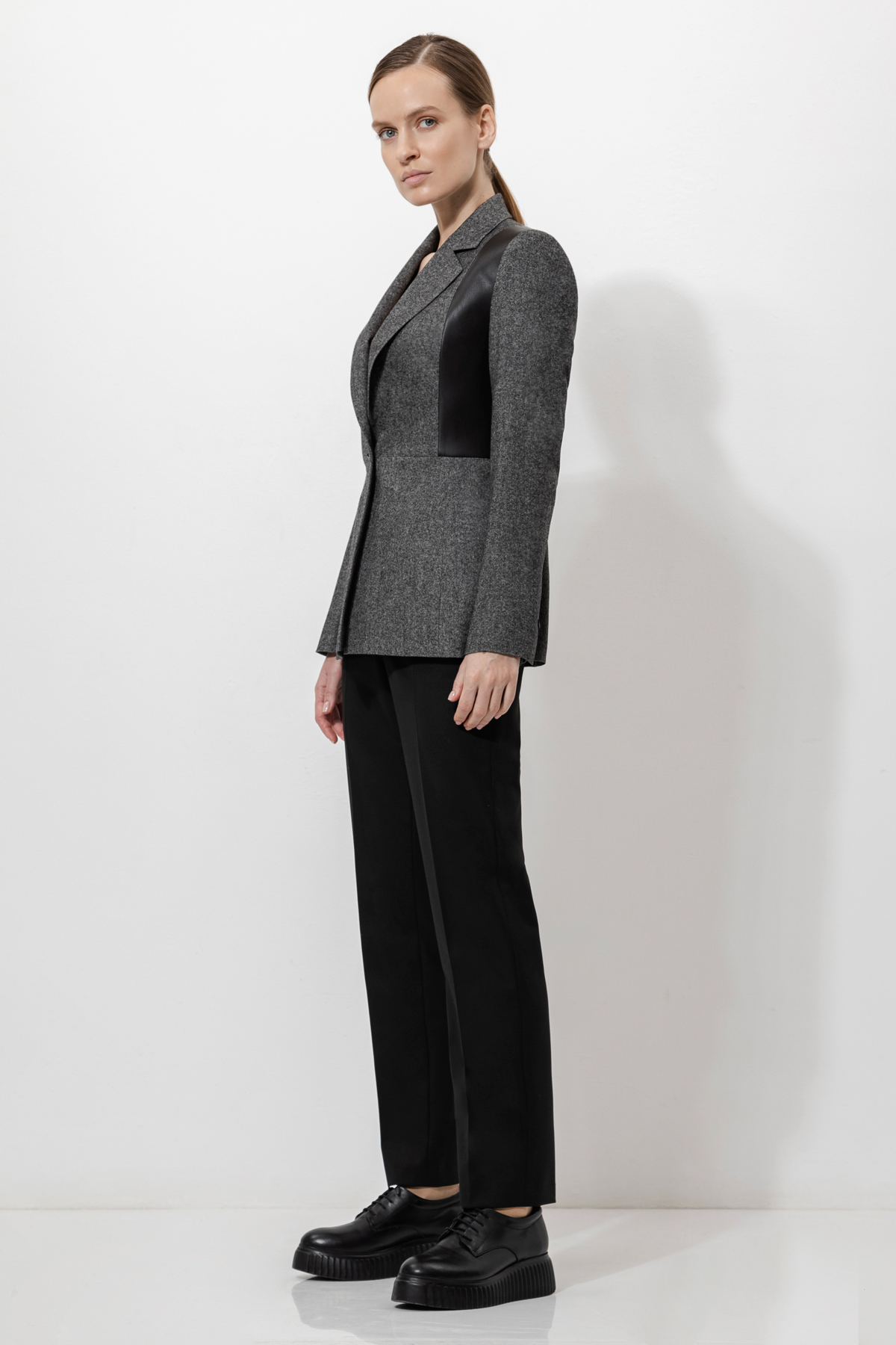 Жакет с деталями из экокожи VASSA&Co, пол женский, цвет серый