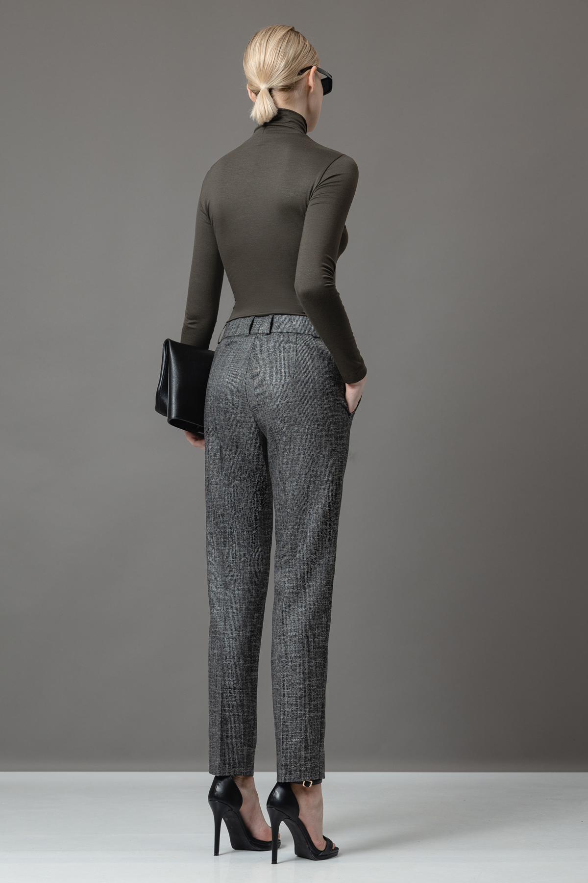 Брюки VASSA&Co, пол женский, цвет серый, фото №3