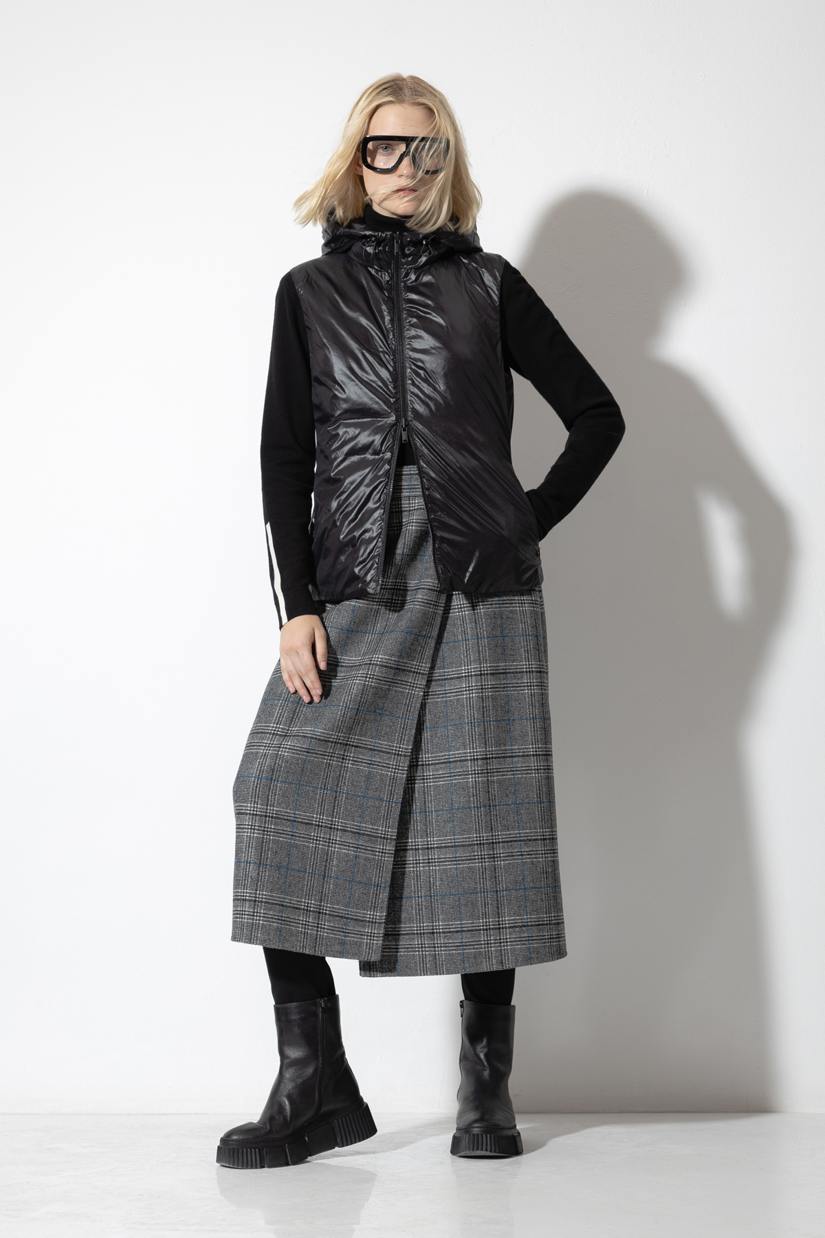 Двустороннее пальто VASSA CODE, пол женский, цвет серый