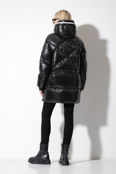 Пуховик VASSA CODE, пол женский, цвет черный, фото №2