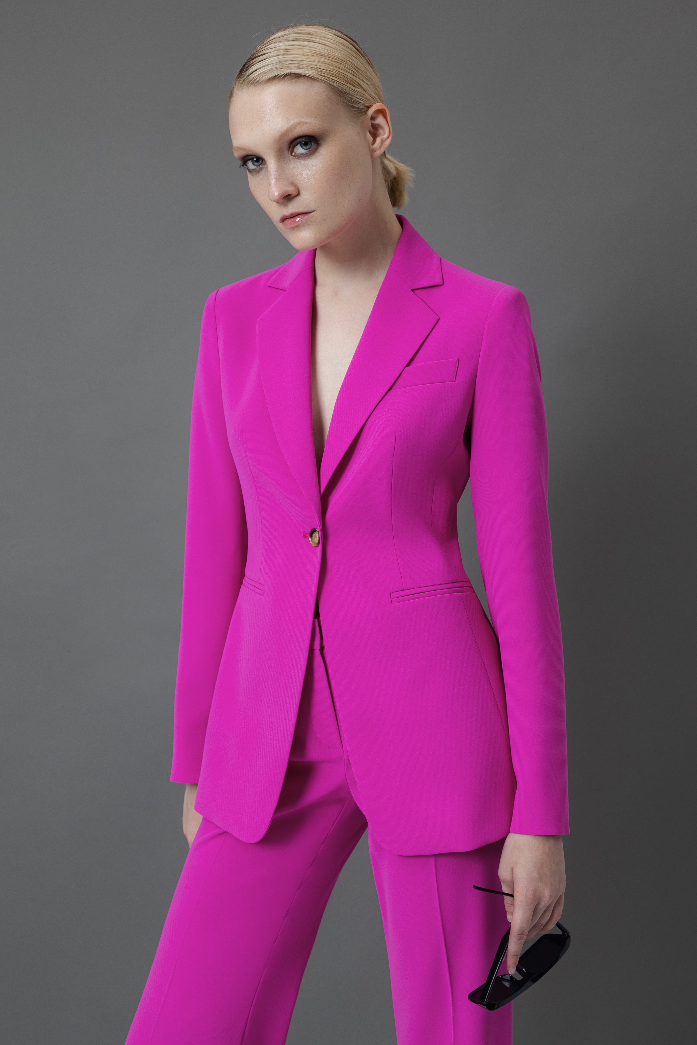 Жакет приталенного кроя VASSA&Co, пол женский, цвет розовый