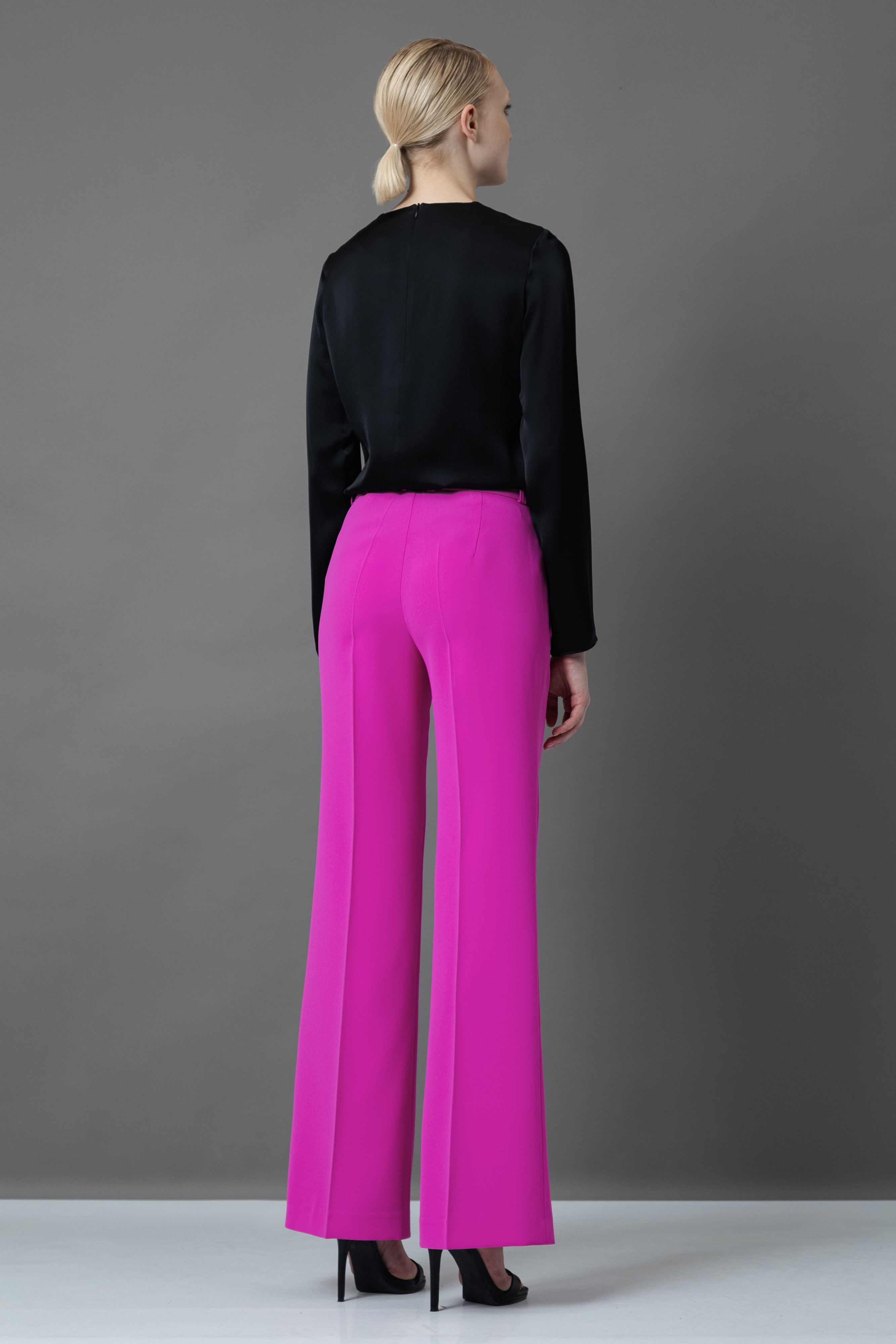 Брюки VASSA&Co, пол женский, цвет розовый