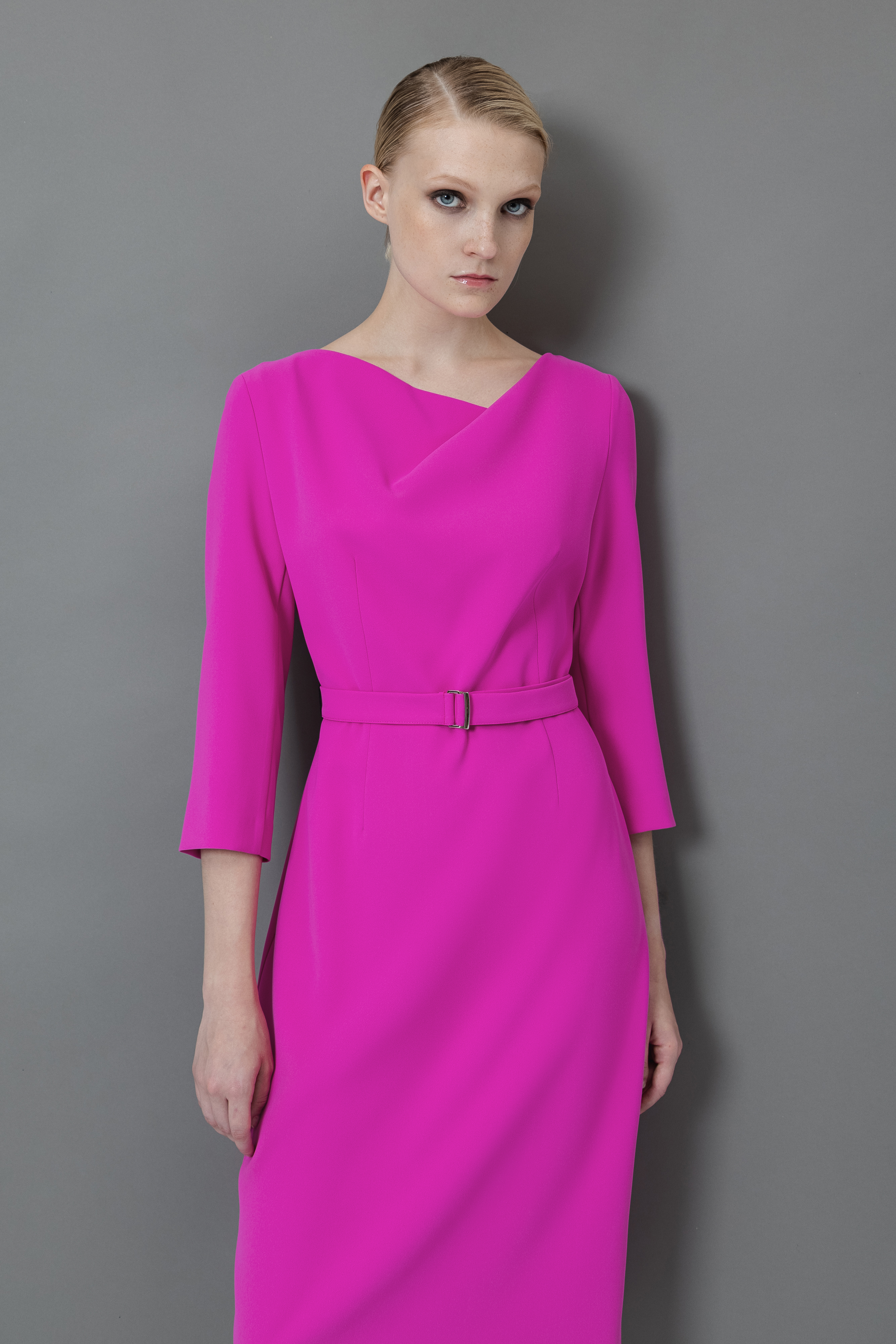 Платье с асимметричным вырезом VASSA&Co, пол женский, цвет розовый