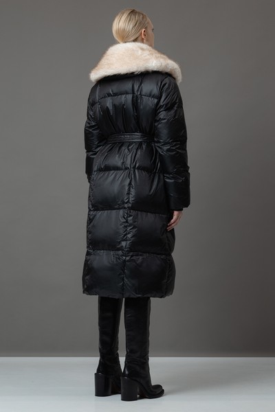 Пуховик со съемным воротником VASSA&Co, пол женский, цвет черный, фото №2