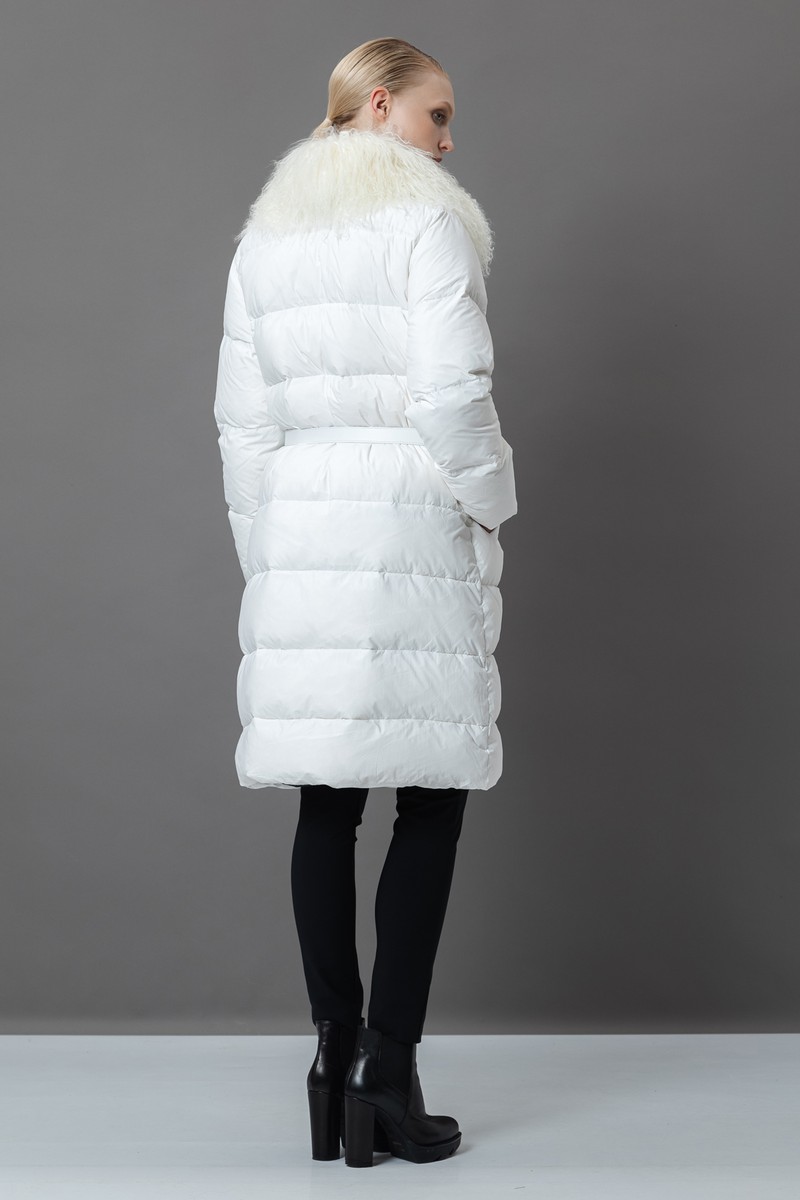Пуховик с меховым воротником VASSA&Co, пол женский, цвет белый, фото №4
