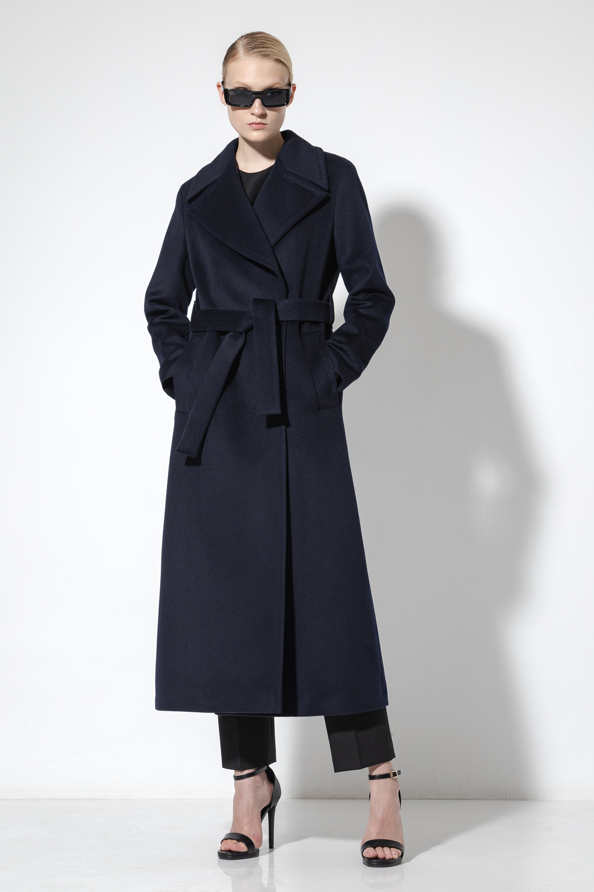 Пальто-халат VASSA&Co, пол female, цвет синий