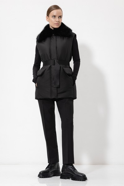 Жилет со съемным воротником VASSA&Co, пол женский, цвет черный, фото №2