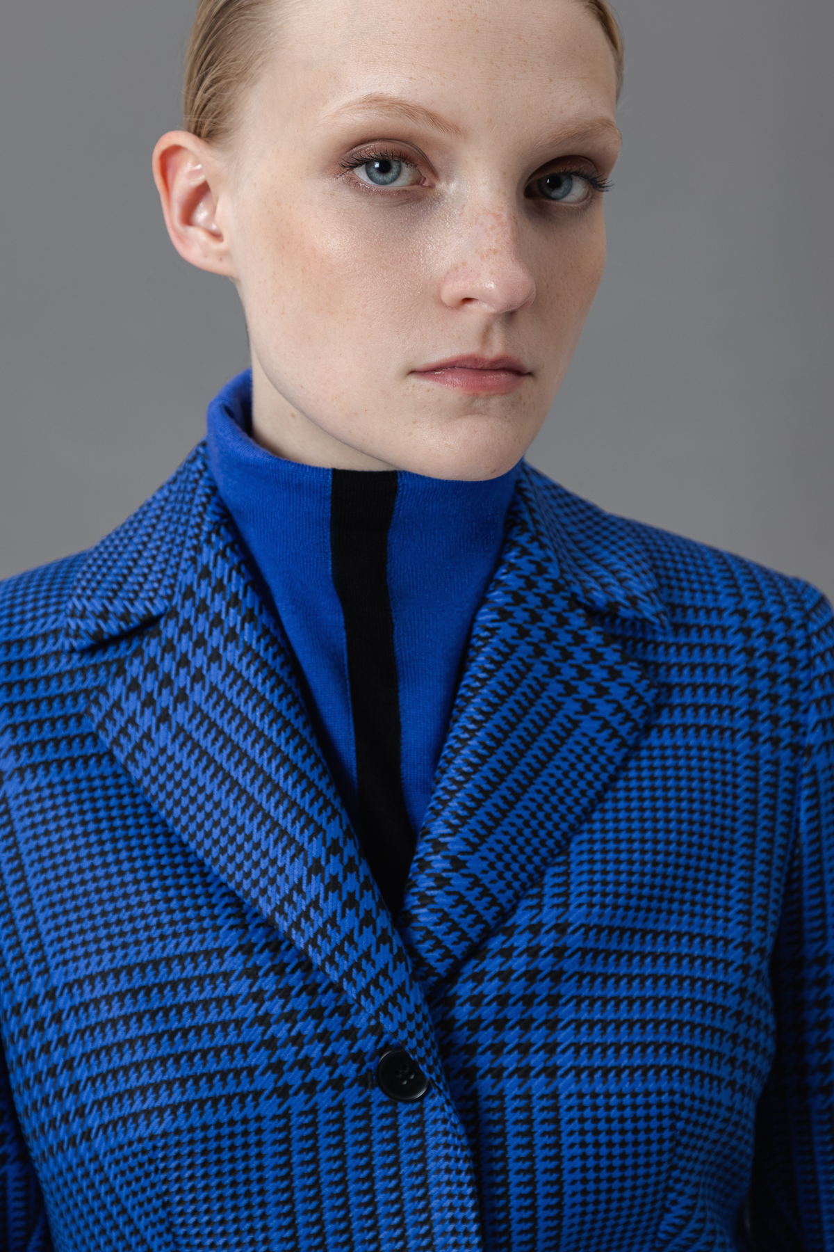 Жакет VASSA&Co, пол женский, цвет синий