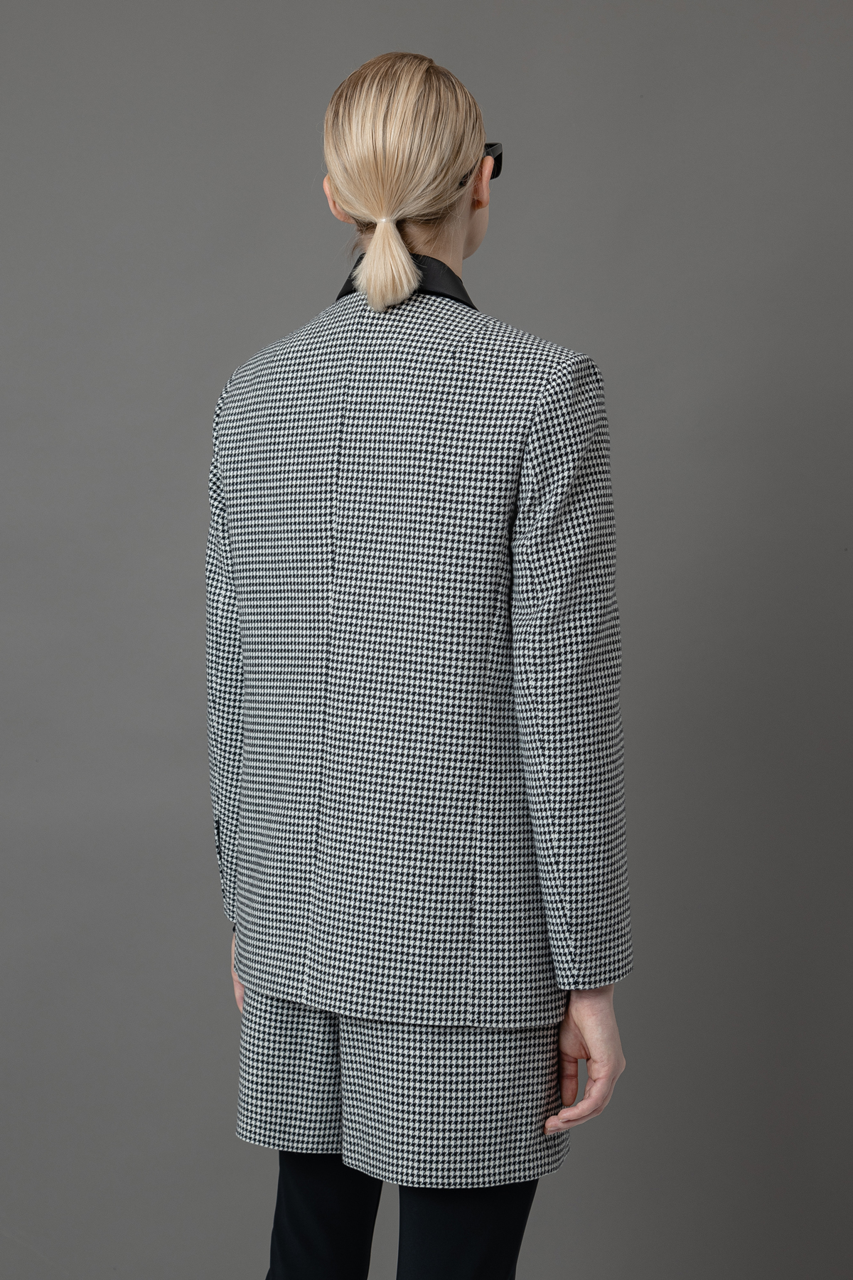 Двубортный жакет в гусиную лапку VASSA&Co, пол female, цвет Black