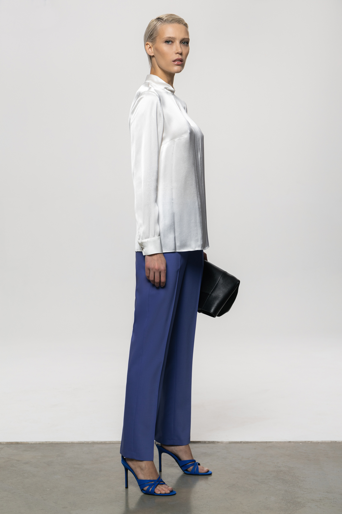 Блузка из 100% вискозы VASSA&Co, пол женский, цвет белый