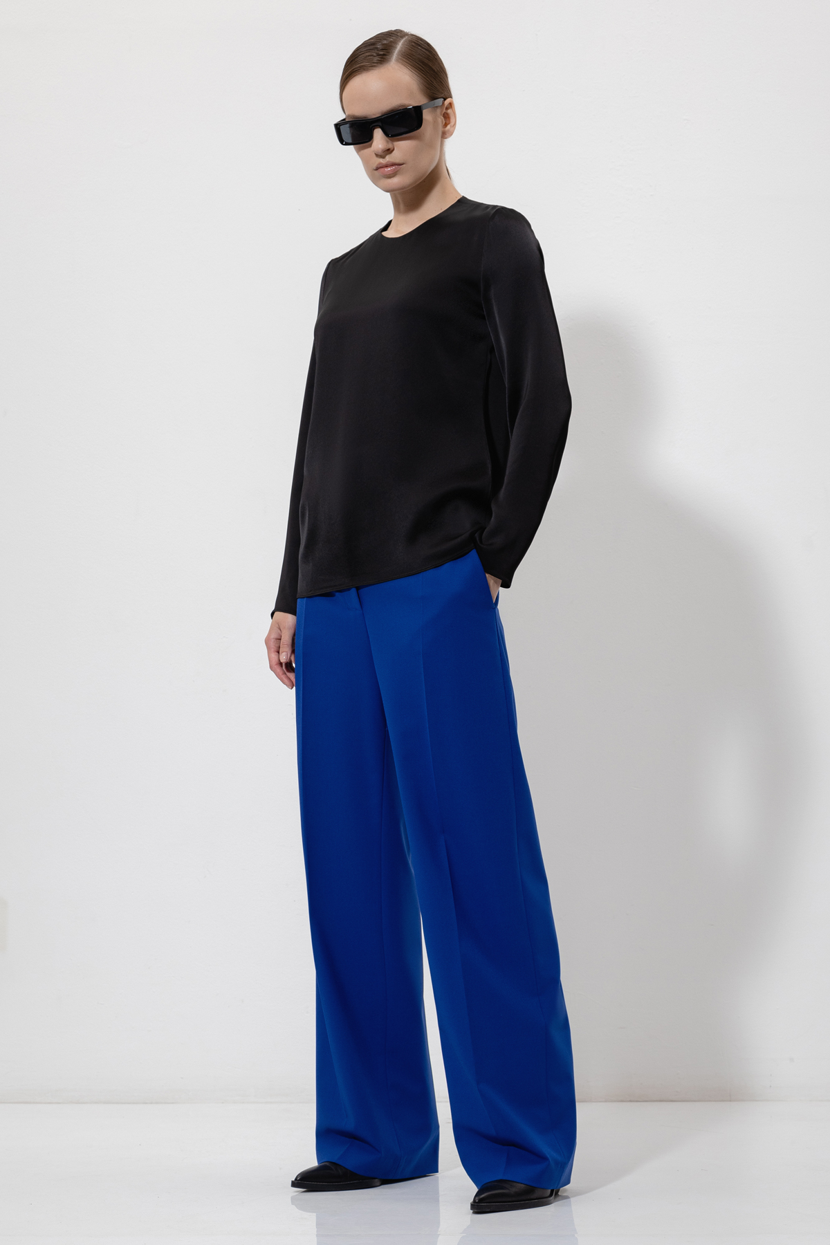 Блузка VASSA&Co, пол женский, цвет черный