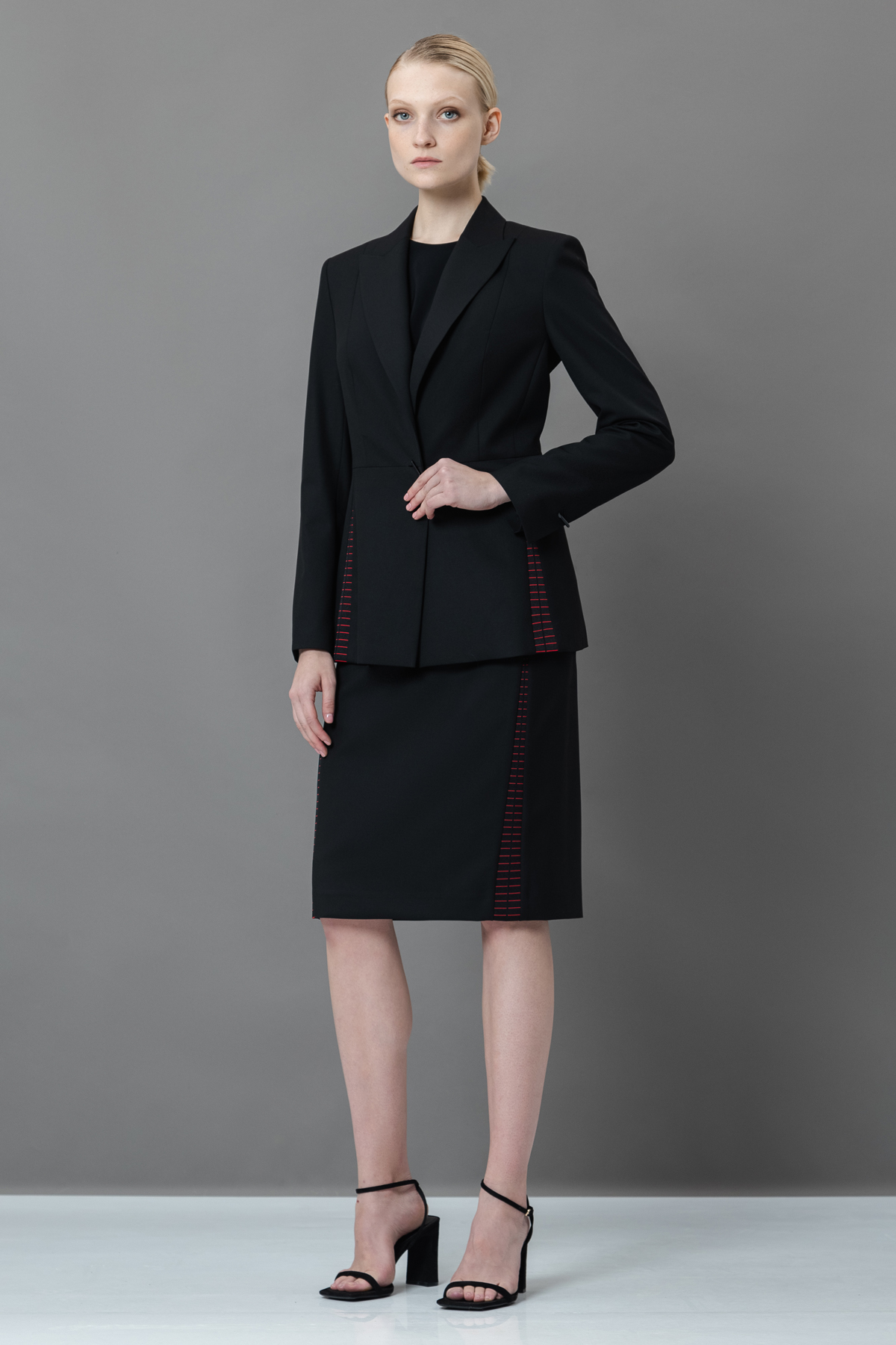 Юбка с акцентными деталями VASSA&Co, пол female, цвет black