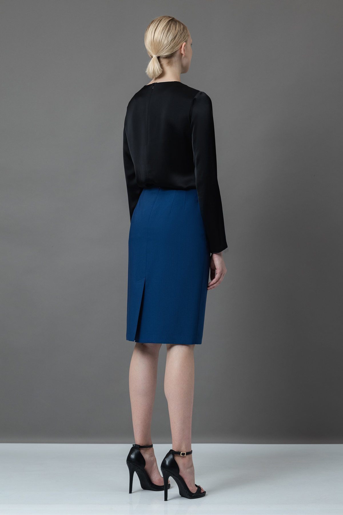 Юбка VASSA&Co, пол female, цвет синий