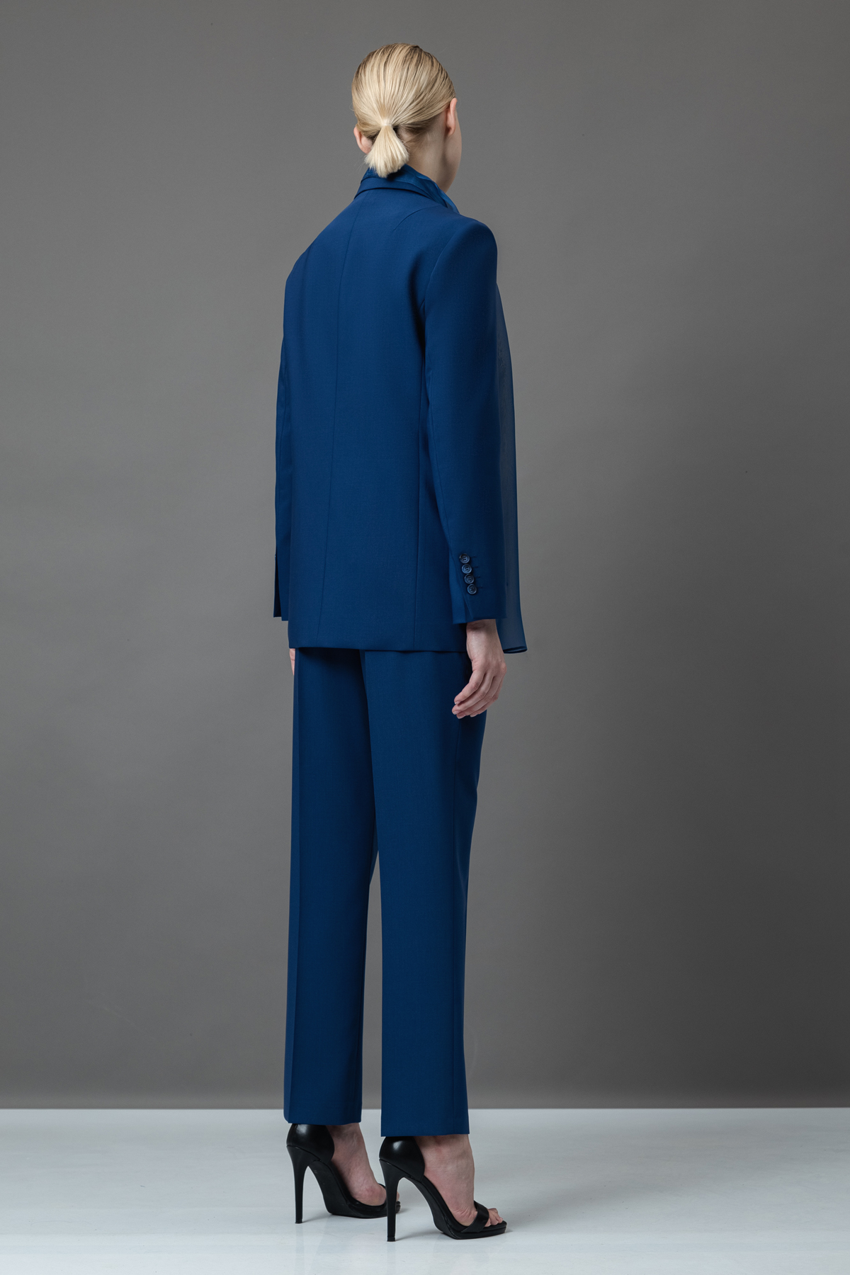 Брюки , пол женский, цвет синий