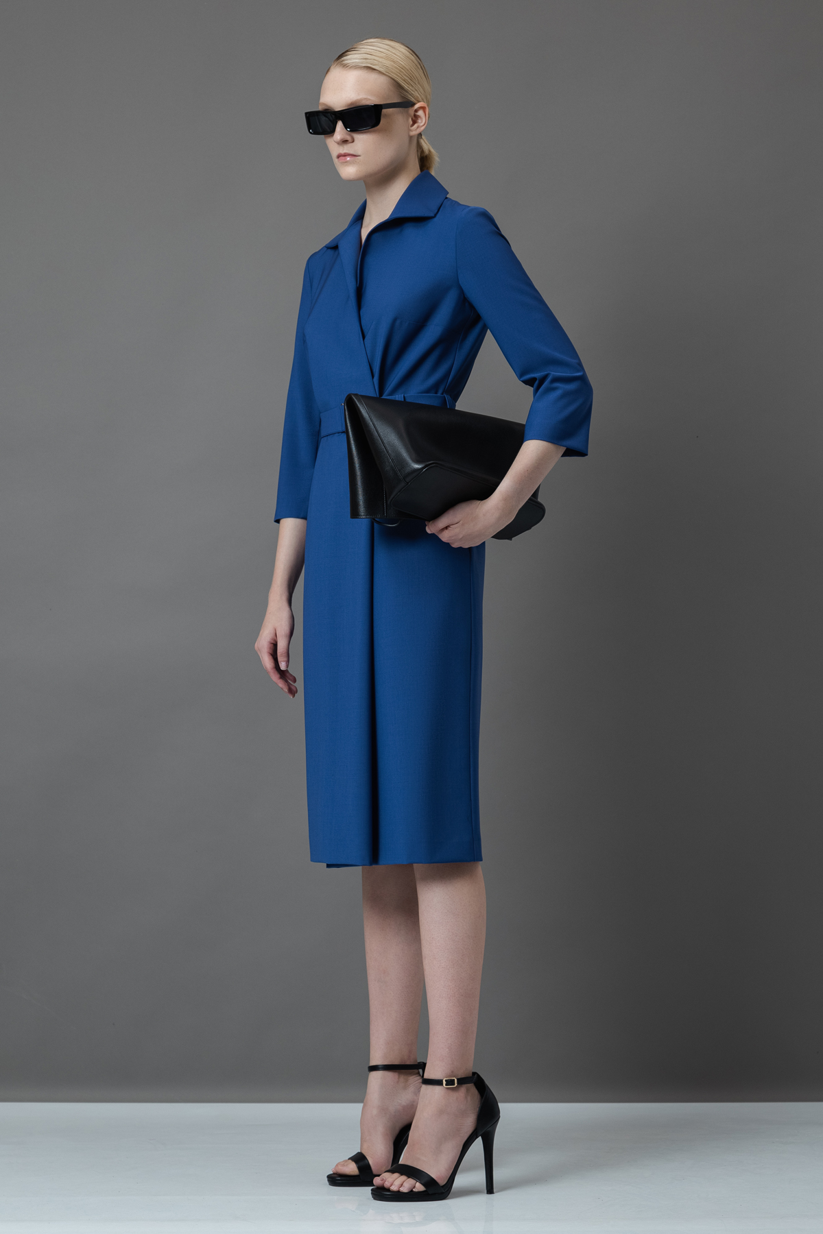 Платье VASSA&Co, пол женский, цвет синий