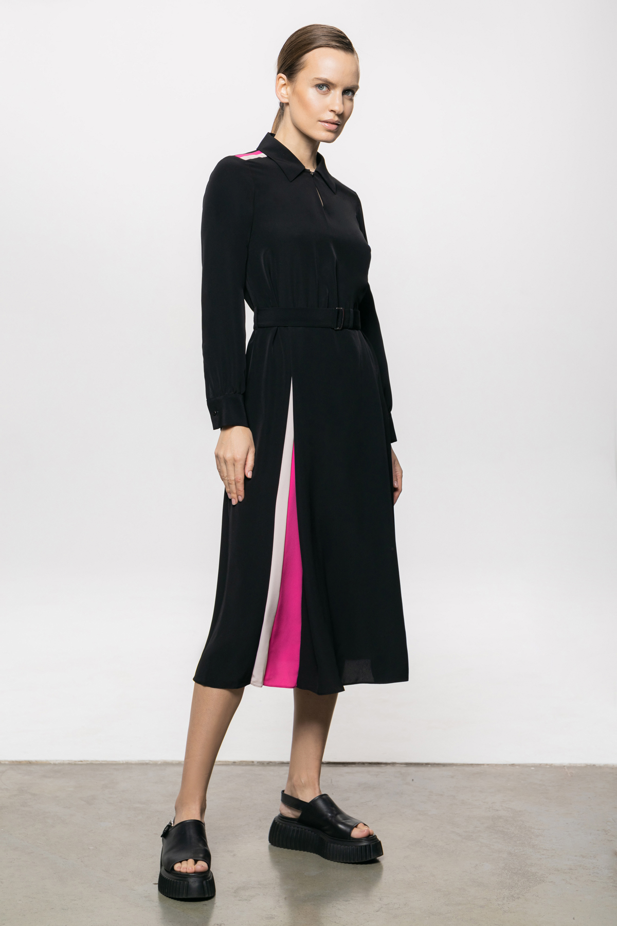 Платье A-силуэта с поясом VASSA&Co, пол женский, цвет черный