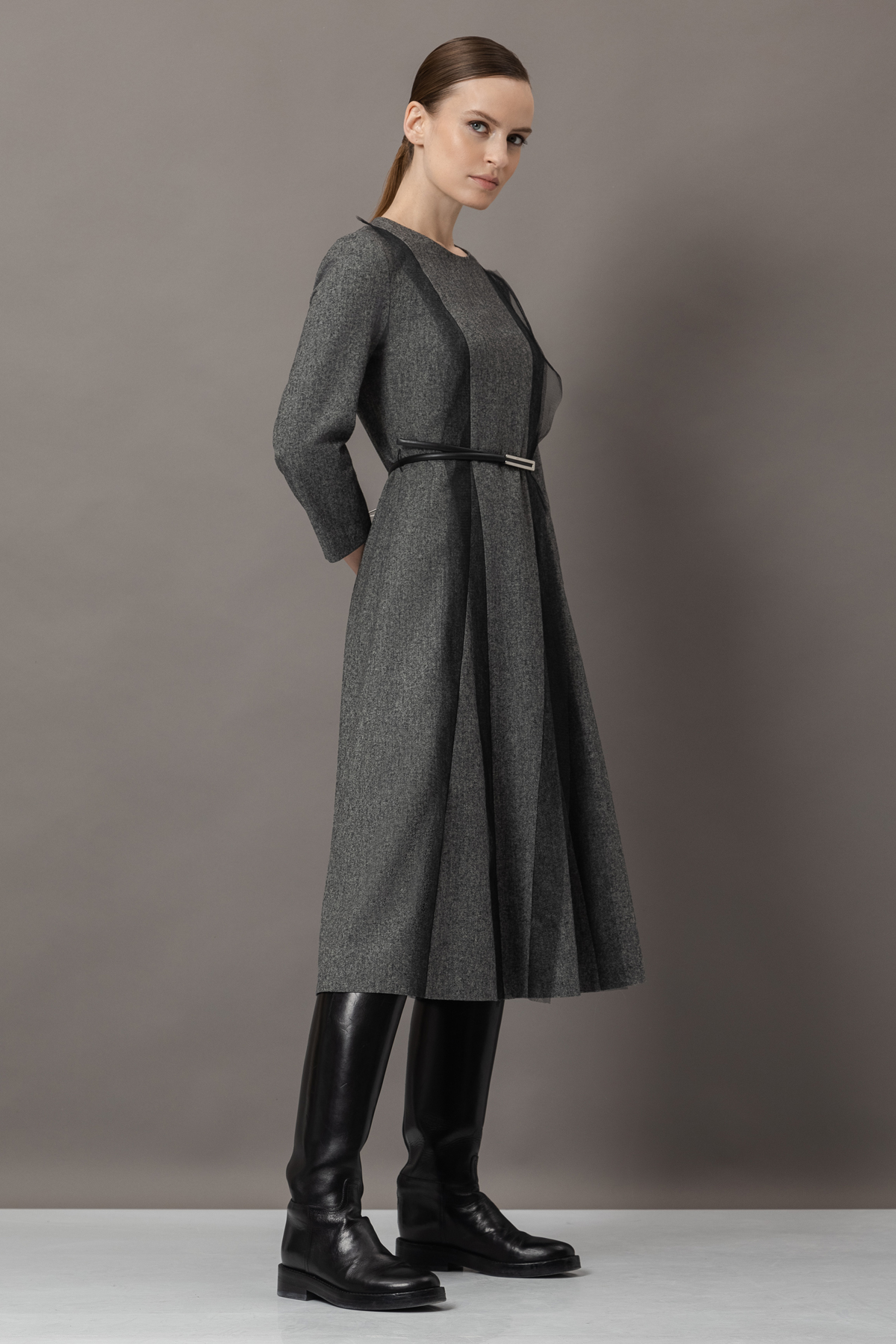 Платье с деталями из сетки VASSA&Co, пол женский, цвет серый