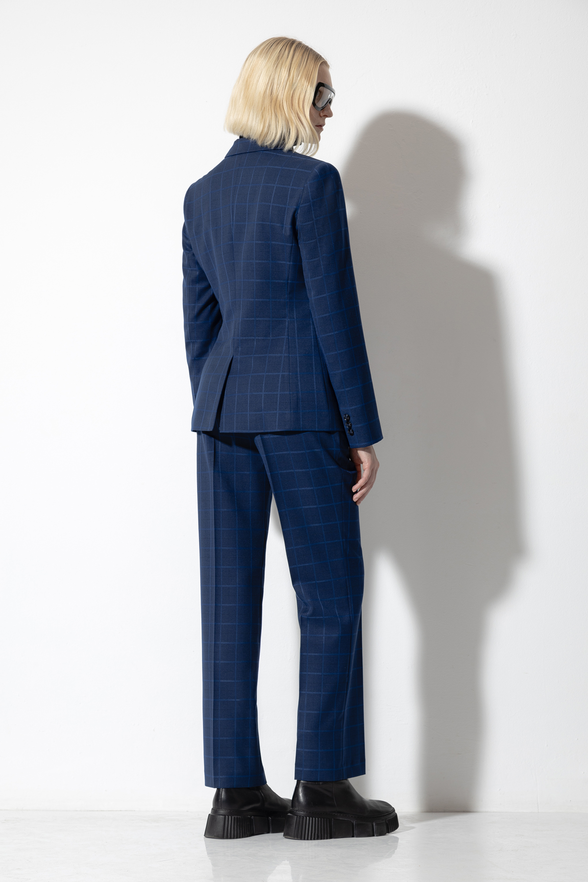 Однобортный жакет VASSA CODE, пол женский, цвет синий