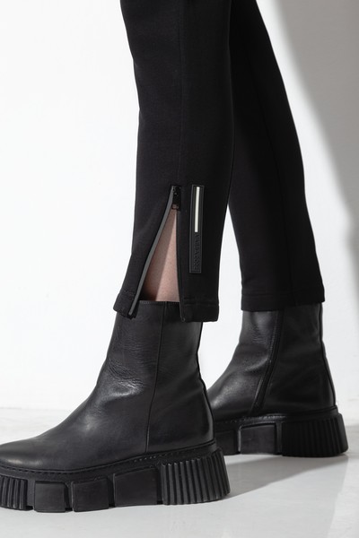 Pants VASSA CODE, пол female, цвет black, фото №4