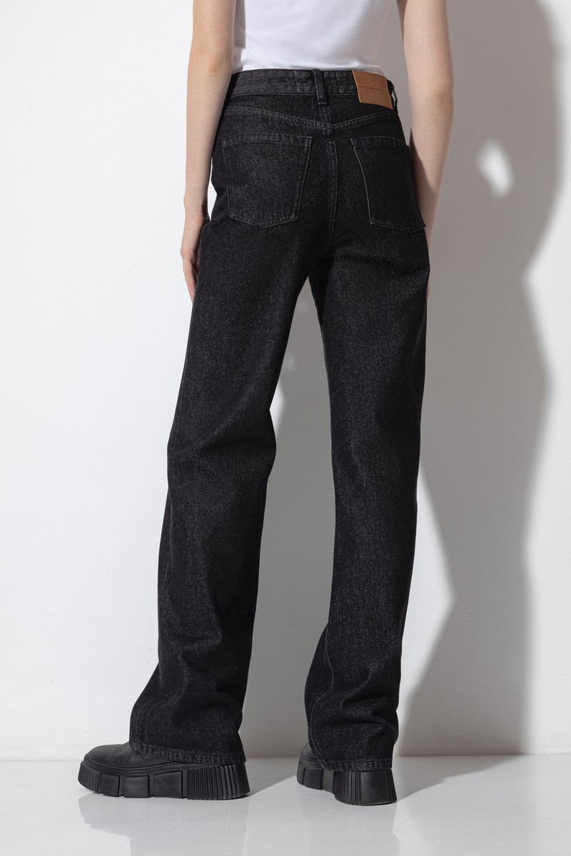 Джинсы Chelsea High Rise VASSA CODE, пол женский, цвет черный, фото №3