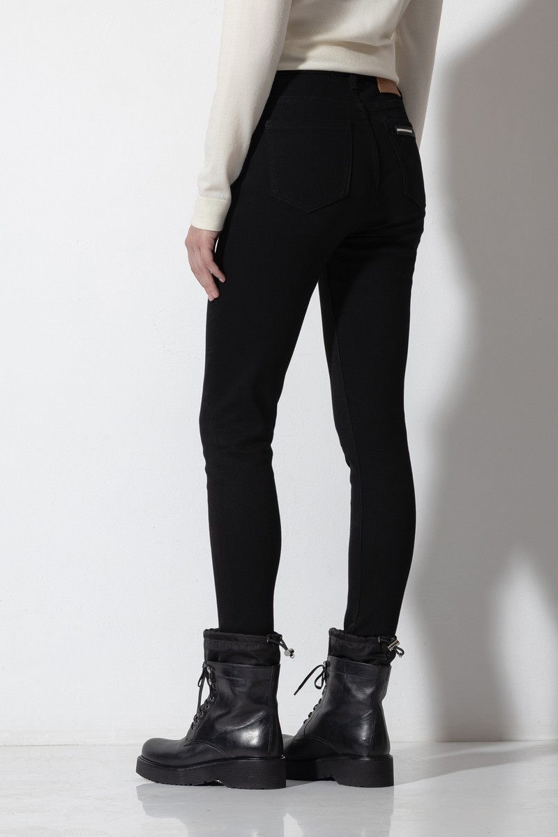 Джинсы Skinny Mid Rise Женский БРЮКИ ЖЕНСКИЕ VASSA CODE, VASSA&Co Черный 3